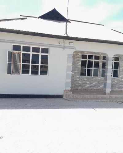 4 Bedrooms House for Rent at Nkuhungu, Dodoma