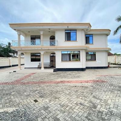 4 Bedrooms House for Rent at Mbezi, Dar Es Salaam