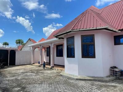 House for rent at Salama, Mara