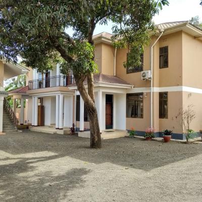 Nyumba/Apartment ya vyumba viwili inapangishwa Sakina, Arusha