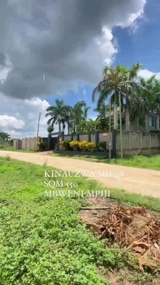 Kiwanja kinauzwa Kinondoni, Dar Es Salaam