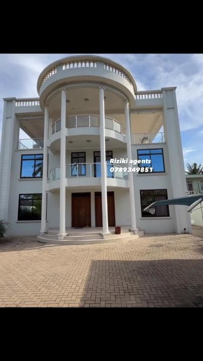 3 Bedrooms House/Apartment for Rent at Kinondoni, Dar Es Salaam