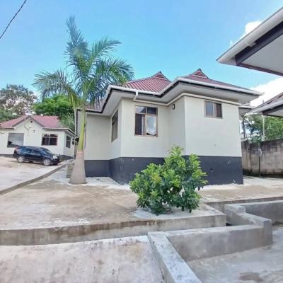 2 Bedrooms House for Rent at Kimara, Dar Es Salaam