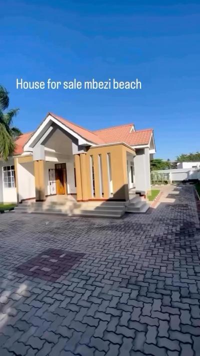 4 Bedrooms House for sale at Mbezi, Dar Es Salaam