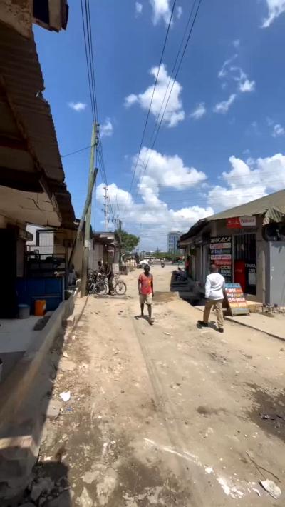 Kiwanja kinauzwa Mwenge, Dar Es Salaam