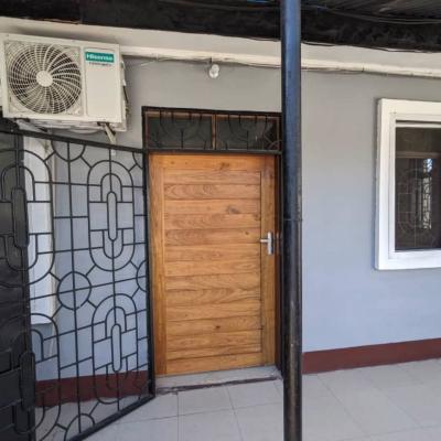 Nyumba/Apartment ya vyumba viwili inapangishwa Mikocheni, Dar Es Salaam