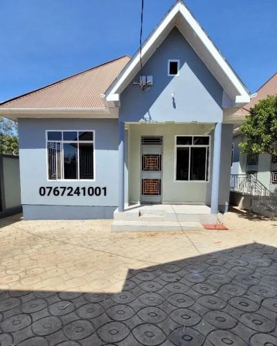 2 Bedrooms House for Rent at Buswelu, Mwanza