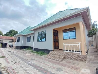 3 Bedrooms House/Apartment for Rent at Kimara, Dar Es Salaam