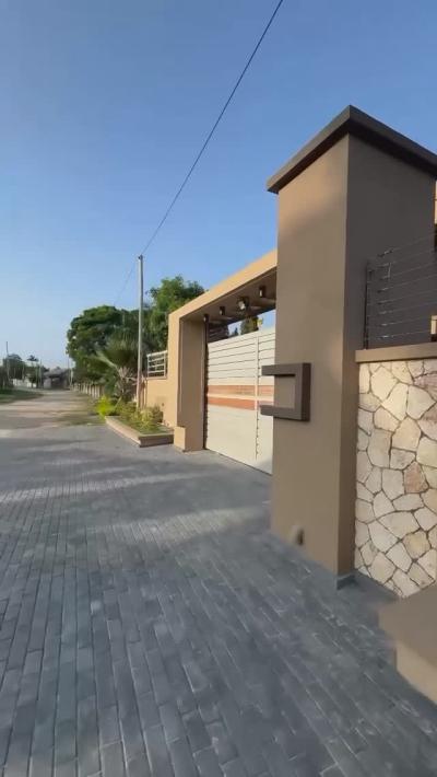 4 Bedrooms House for sale at Mbezi, Dar Es Salaam