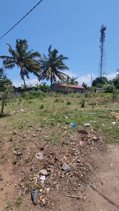 Kiwanja kinauzwa Madale, Dar Es Salaam