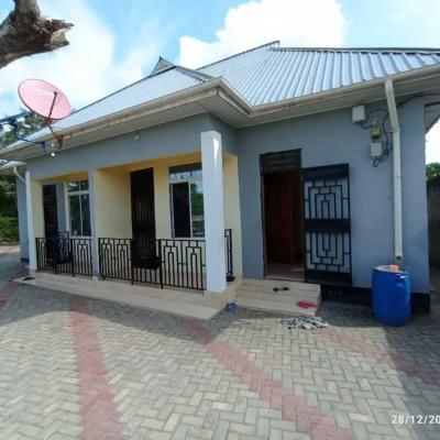 2 Bedrooms House/Apartment for Rent at Kiluvya, Pwani