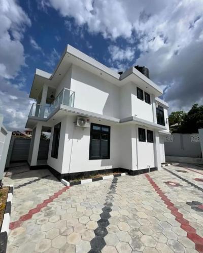 2 Bedrooms House for Rent at Mbezi, Dar Es Salaam