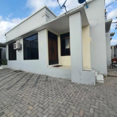 Nyumba/Apartment ya vyumba viwili inapangishwa Tabata, Dar Es Salaam