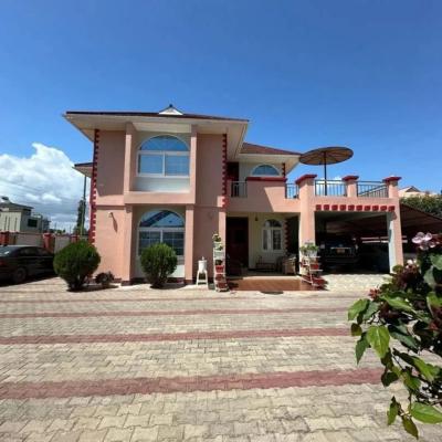 4 Bedrooms House for sale at Mbezi, Dar Es Salaam