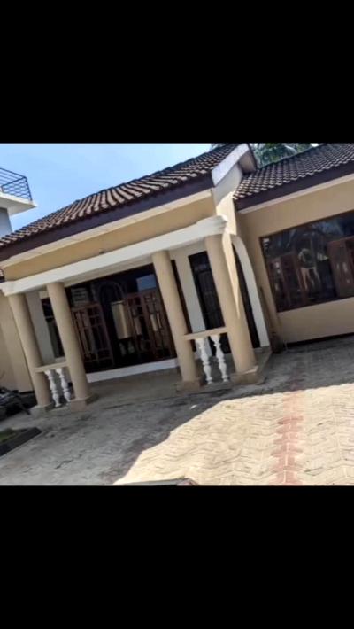 1 Bedrooms House for Rent at Mikocheni, Dar Es Salaam