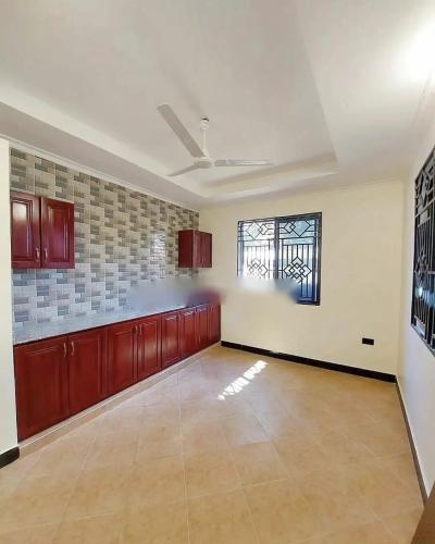 1 Bedrooms House/Apartment for Rent at Msasani, Dar Es Salaam