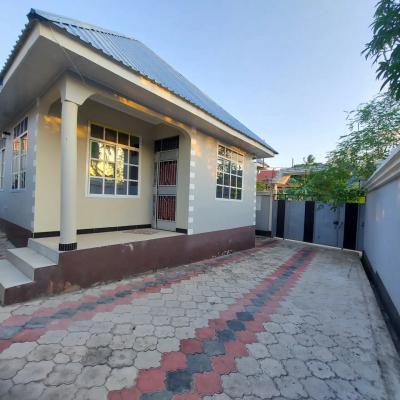 3 Bedrooms House/Apartment for Rent at Kimara, Dar Es Salaam