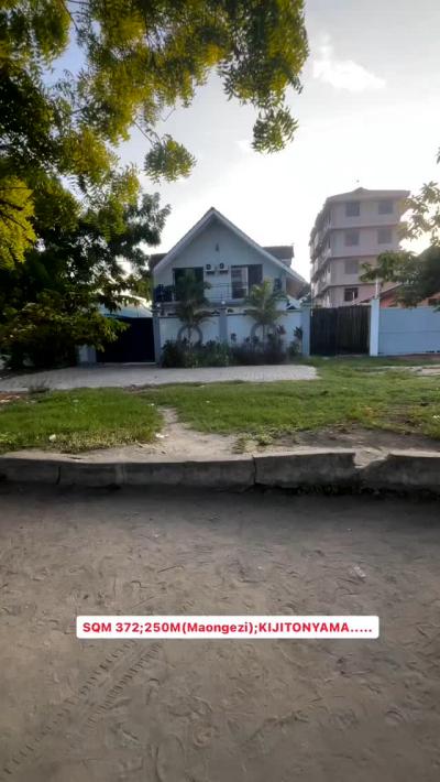 Kiwanja kinauzwa Kijitonyama, Dar Es Salaam