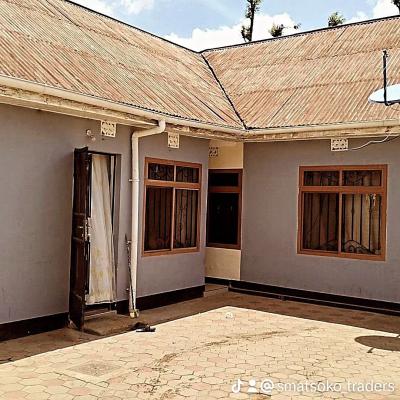 2 Bedrooms House for Rent at Olasiti, Arusha