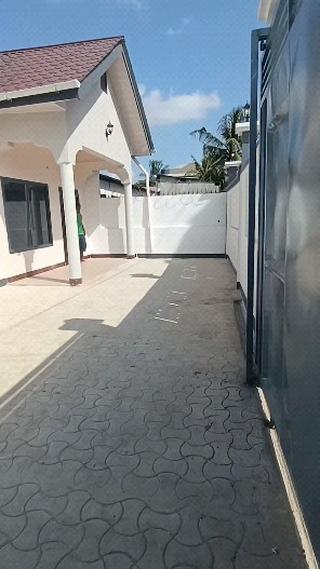 House for rent at Magomeni, Dar Es Salaam