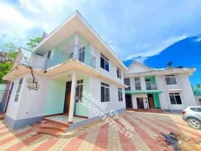 Nyumba/Apartment ya vyumba viwili inapangishwa Kimara, Dar Es Salaam