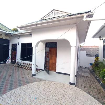 2 Bedrooms House/Apartment for Rent at Mawasiliano, Morogoro