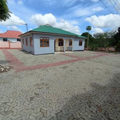 4 Bedrooms House for Rent at Kiluvya, Pwani