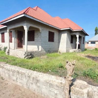 3 Bedrooms House for sale at Bweni, Tanga