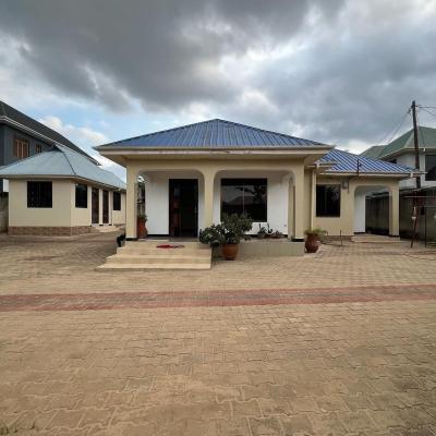 3 Bedrooms House for Rent at Mbuyuni, Morogoro