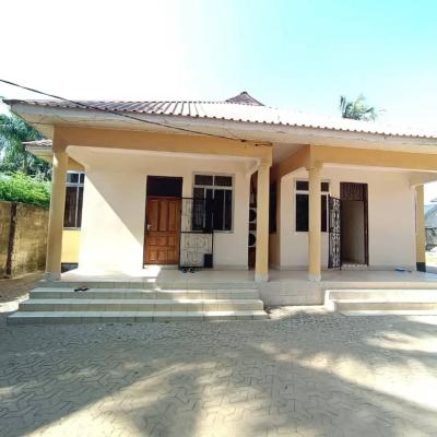 Nyumba/Apartment ya vyumba vitatu inapangishwa Mbuyuni, Morogoro