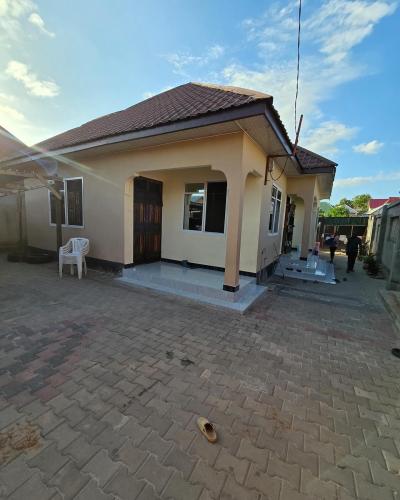 3 Bedrooms House for sale at Kigamboni, Dar Es Salaam