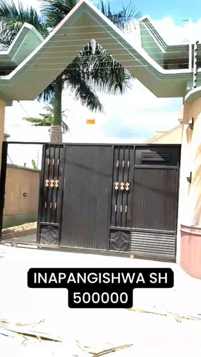 Nyumba/Apartment ya vyumba vinne inapangishwa Kinyerezi, Dar Es Salaam