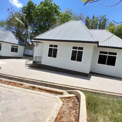 2 Bedrooms House/Apartment for Rent at Uwanjani, Songwe