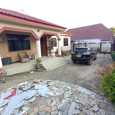 3 Bedrooms House for Rent at Kimara, Dar Es Salaam