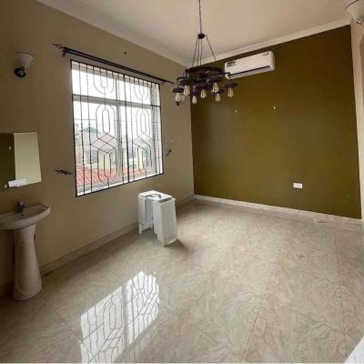 Nyumba/Apartment ya vyumba vitatu inapangishwa Mbezi, Dar Es Salaam