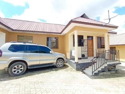 Nyumba/Apartment ya vyumba viwili inapangishwa Kimara, Dar Es Salaam