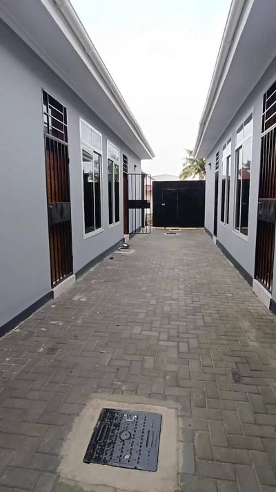 House for rent at Kinondoni, Dar Es Salaam