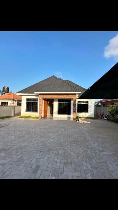 3 Bedrooms House for Rent at Namanga, Arusha