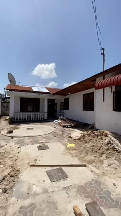 3 Bedrooms House for Rent at Kijitonyama, Dar Es Salaam