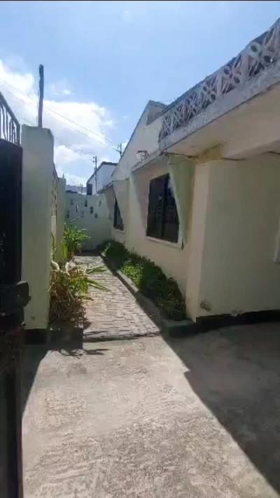 3 Bedrooms House for Rent at Sinza, Dar Es Salaam