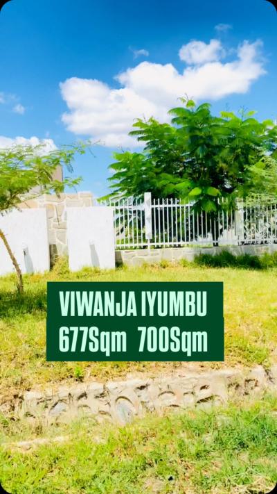 Viwanja vinauzwa Iyumbu, Dodoma