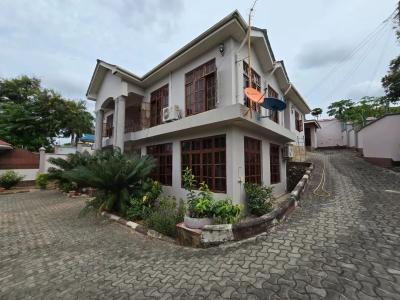 4 Bedrooms House for sale at Kimara, Dar Es Salaam