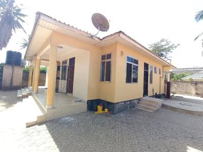 Nyumba/Apartment ya vyumba vitatu inapangishwa Mbuyuni, Morogoro