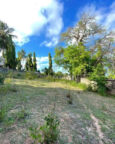 Plot for sale at Kunduchi, Dar Es Salaam