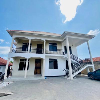 Nyumba/Apartment ya vyumba vitatu inapangishwa Mbezi, Dar Es Salaam