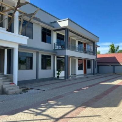 Nyumba/Apartment ya vyumba vitatu inapangishwa Kinondoni, Dar Es Salaam