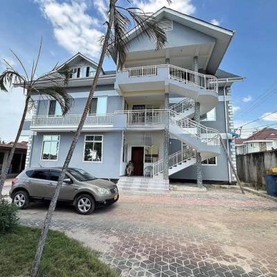 Nyumba/Apartment ya vyumba vitatu inapangishwa Mbezi, Dar Es Salaam