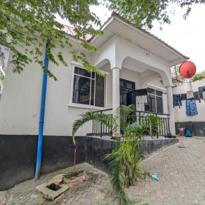 2 Bedrooms House/Apartment for Rent at Kimara, Dar Es Salaam