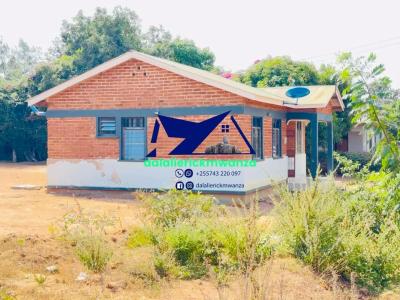 3 Bedrooms House for sale at Kiseke, Mwanza