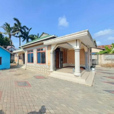 3 Bedrooms House for Rent at Kimara, Dar Es Salaam